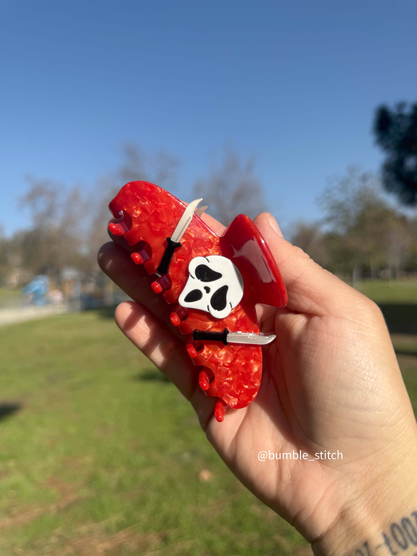 Phantom w/ Knives Hair Claw